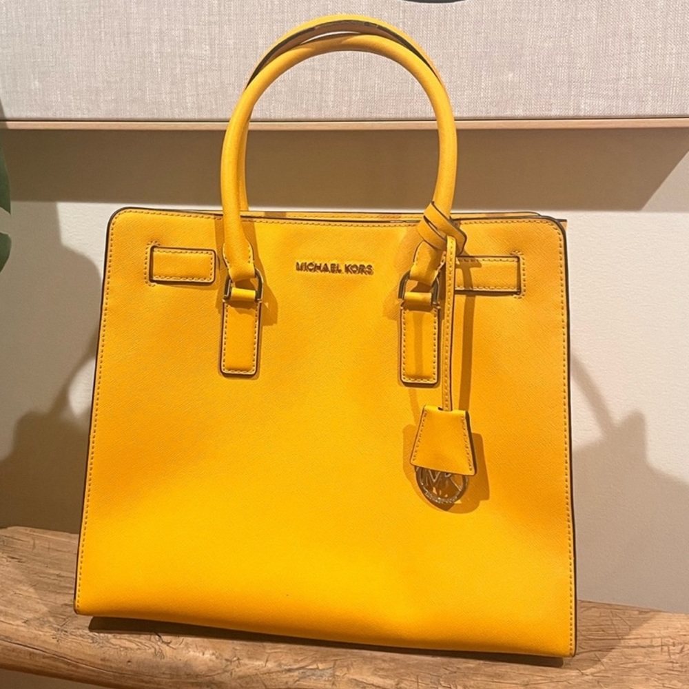 Michael Kors Dillon Satchel